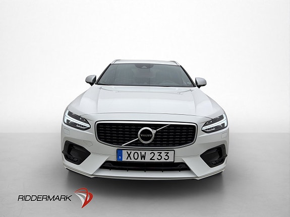 Volvo V90 2 of 5