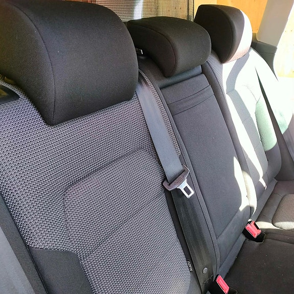 Volkswagen Passat 5 of 5