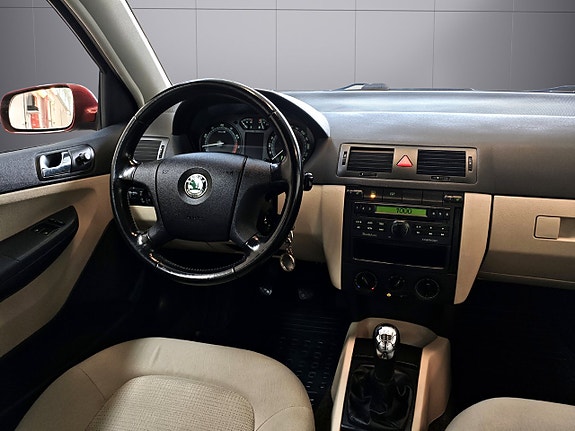 Skoda Fabia 15 of 19