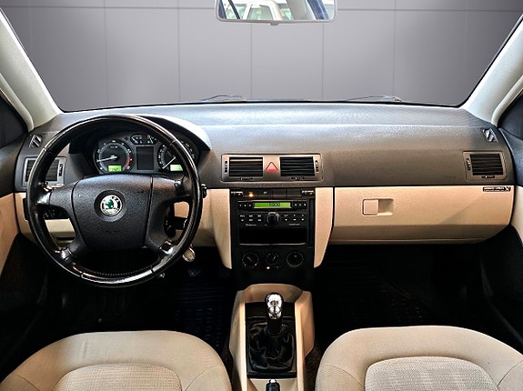 Skoda Fabia 16 of 19