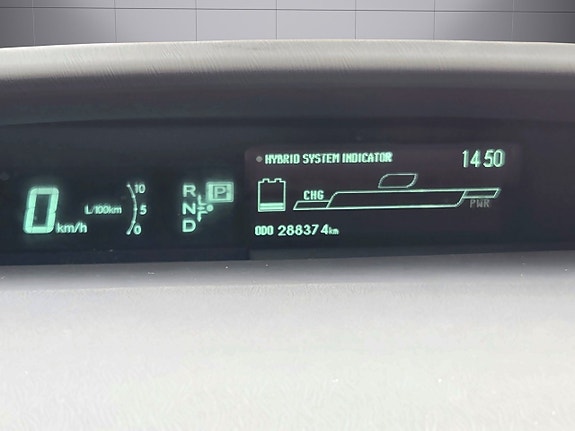 Toyota Prius 18 of 19