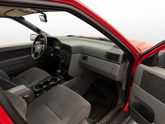 Volvo 850 21 of 27