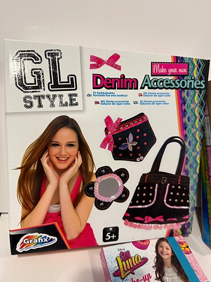 Product image 2 of 7