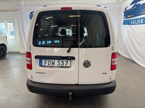 Volkswagen Caddy Maxi 6 of 19