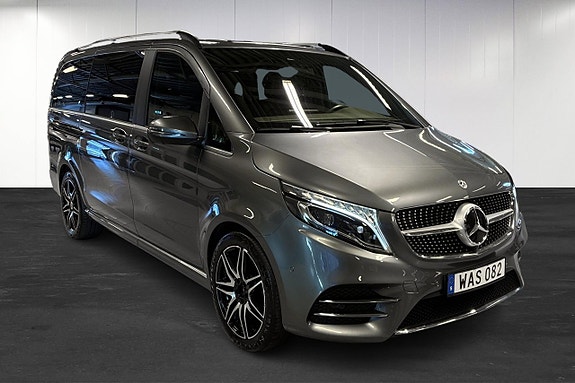 Mercedes-Benz V300 d 2 of 27