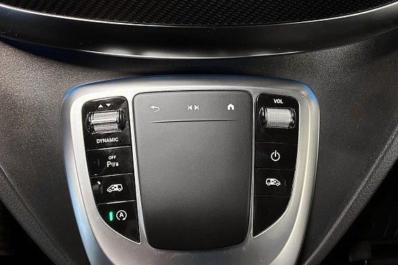Mercedes-Benz V300 d 21 of 27
