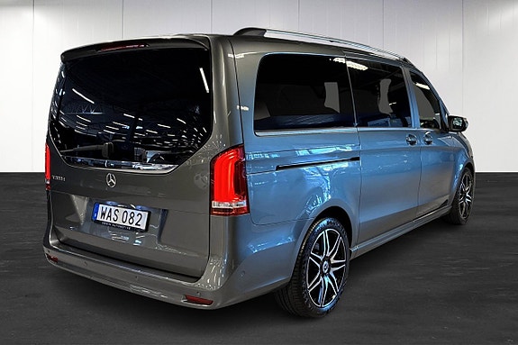 Mercedes-Benz V300 d 3 of 27