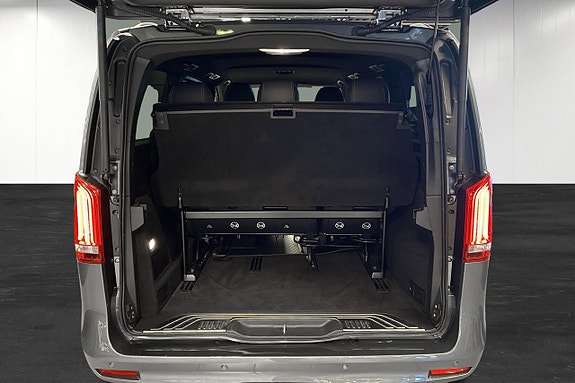 Mercedes-Benz V300 d 22 of 27