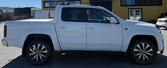 Volkswagen Amarok 4 of 5