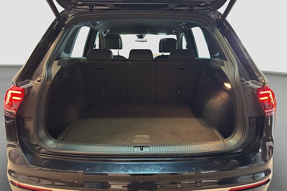 Volkswagen Tiguan 7 of 18