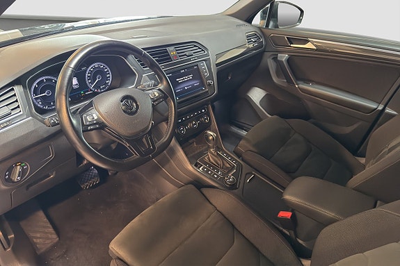 Volkswagen Tiguan 11 of 18