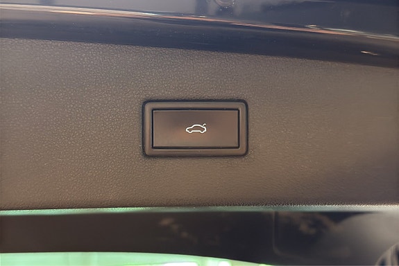 Volkswagen Tiguan 8 of 18