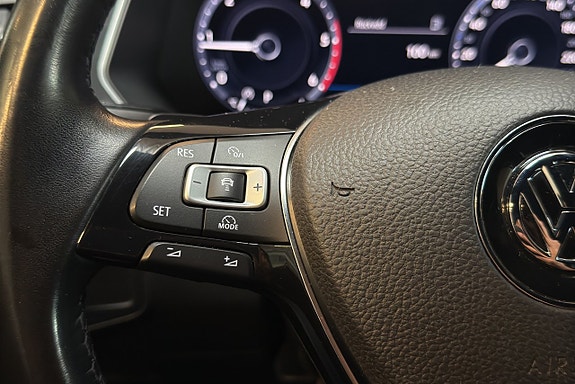 Volkswagen Tiguan 18 of 18