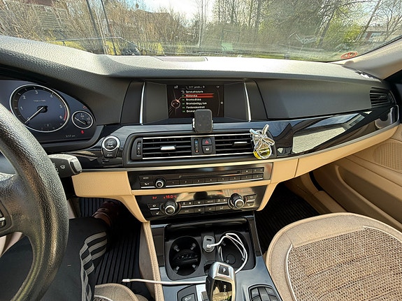BMW 520d 10 of 15