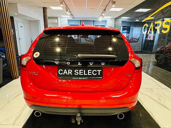 Volvo V60 4 of 18