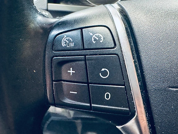 Volvo V60 10 of 18