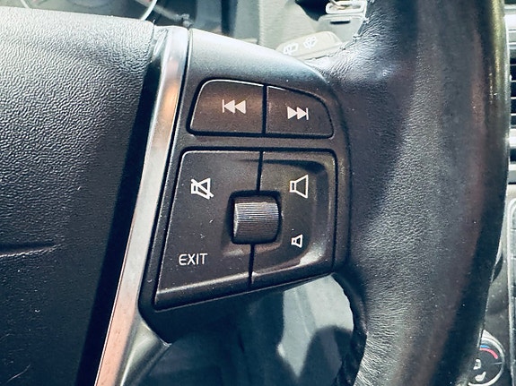 Volvo V60 11 of 18