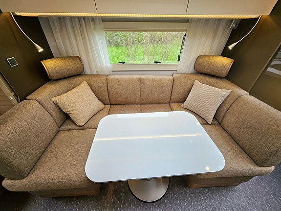 Adria ALPINA 663 HT 8 of 11