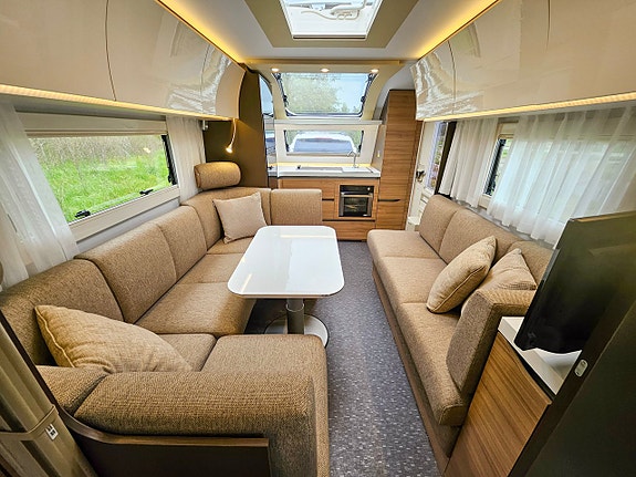 Adria ALPINA 663 HT 3 of 11