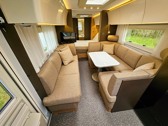 Adria ALPINA 663 HT 4 of 11