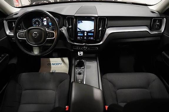 Volvo XC60 9 of 21