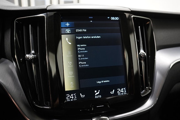 Volvo XC60 14 of 21
