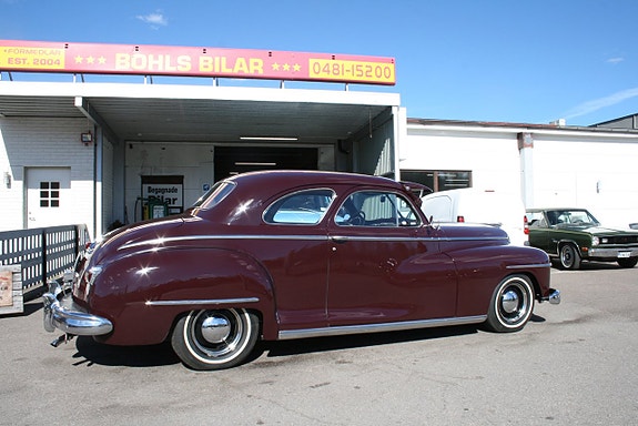 Dodge Custom 8 of 19