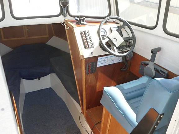 SeaWolf 6500 Yamaha F115. 4 of 6