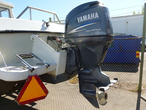 SeaWolf 6500 Yamaha F115. 6 of 6