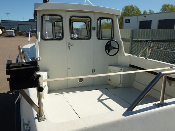 SeaWolf 6500 Yamaha F115. 3 of 6
