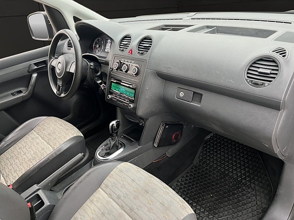 Volkswagen Caddy 26 of 30
