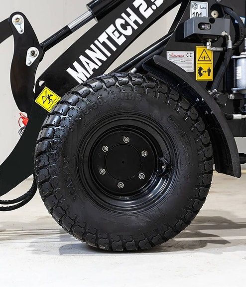 Manitech 2.5 Kubota motor kompaktlastare ink. redskap 4 of 10