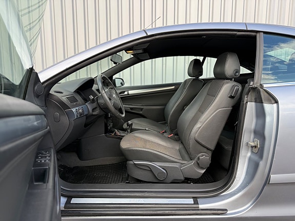Opel Astra 11 of 24
