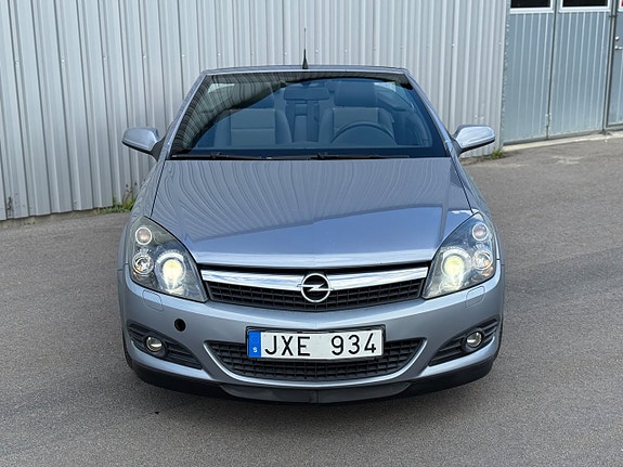 Opel Astra 4 of 5