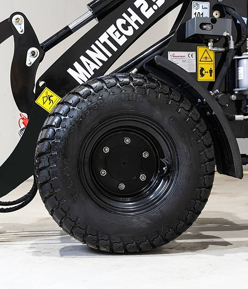 Manitech 2.5 Kubota motor kompaktlastare ink. redskap 4 of 10