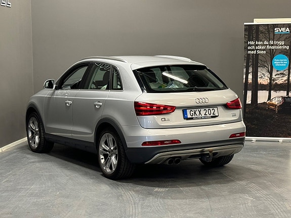 Audi Q3 3 of 5