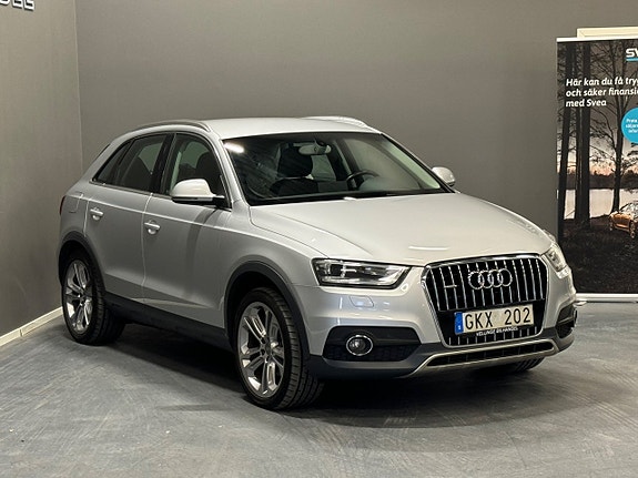 Audi Q3 2 of 5
