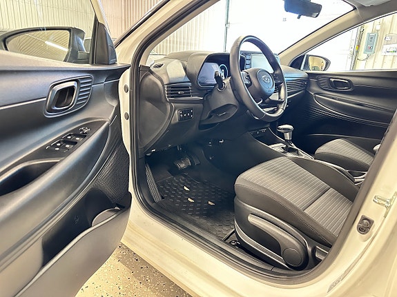 Hyundai i20 11 of 30