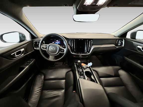 Volvo V60 Cross Country 12 of 18