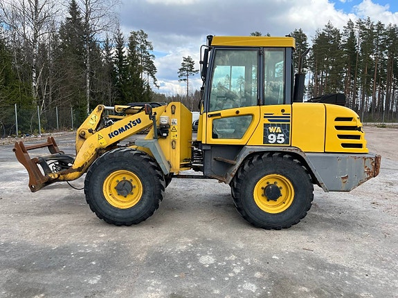 Kamatsu lastmaskin WA-95-3