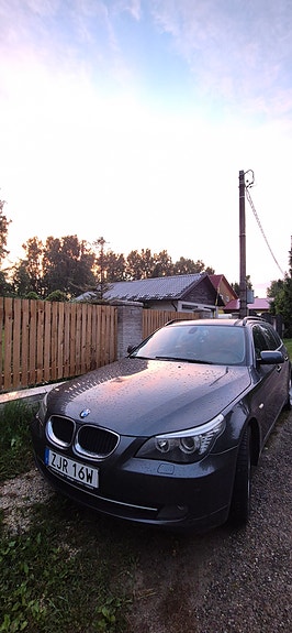 BMW 520d 5 of 6