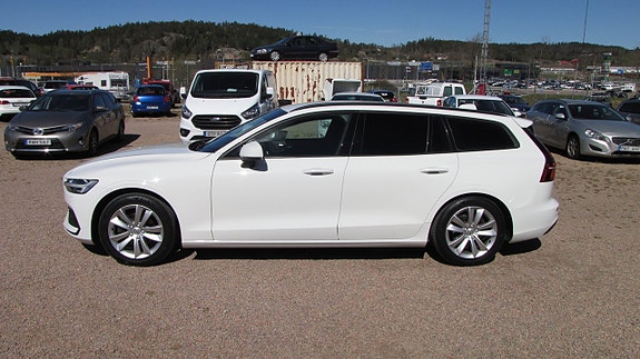 Volvo V60 4 of 5