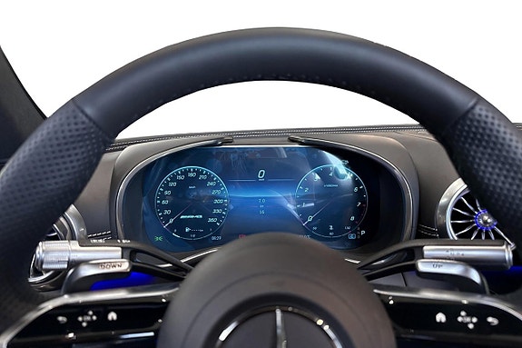 Mercedes-Benz SL63 11 of 18