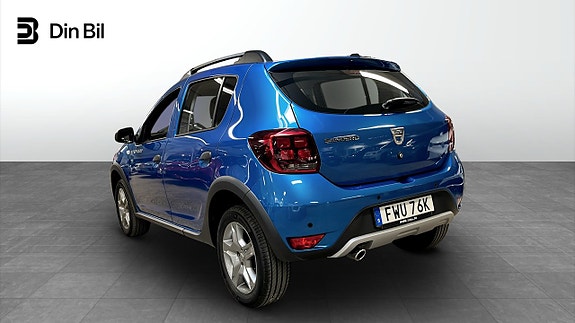 Dacia Sandero Stepway 3 of 5