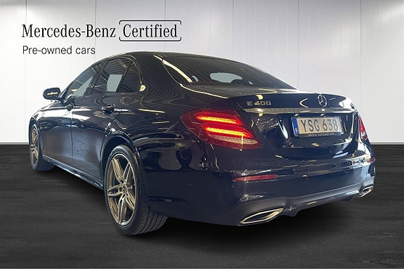 Mercedes-Benz E400 3 of 5