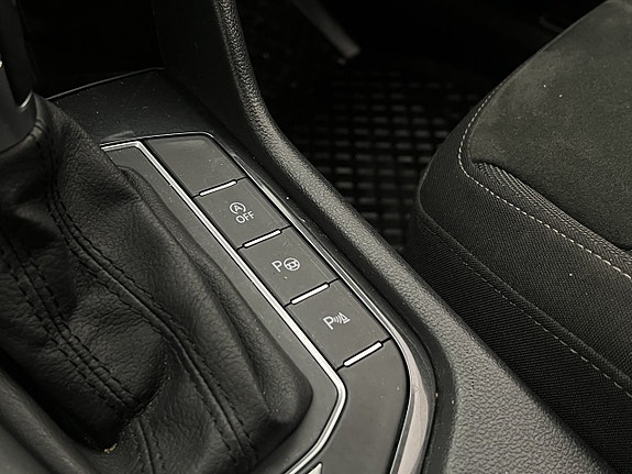 Volkswagen Tiguan 18 of 25