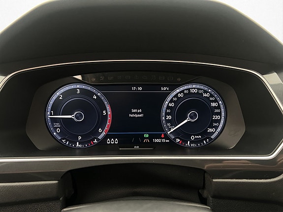 Volkswagen Tiguan 13 of 25