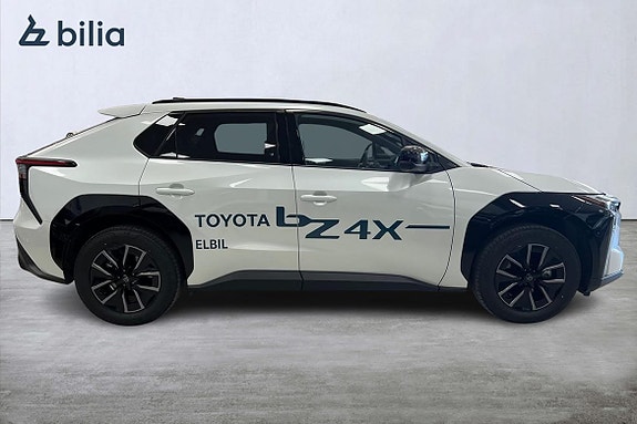 Toyota bZ4X 18 of 21