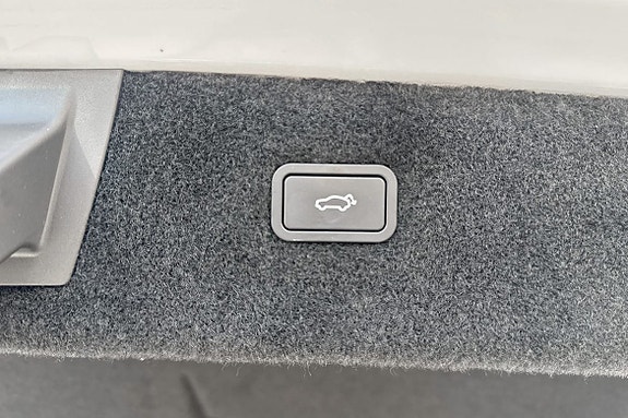 Polestar 4 17 of 18