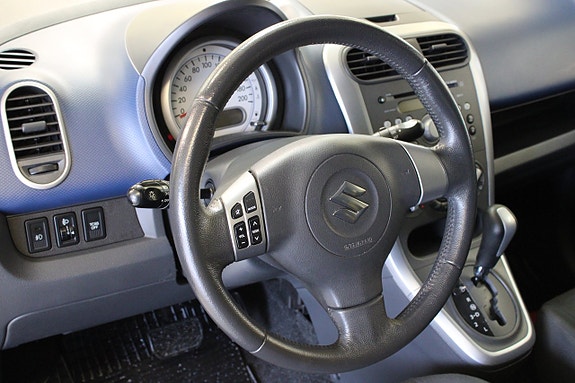 Suzuki Splash 10 of 15